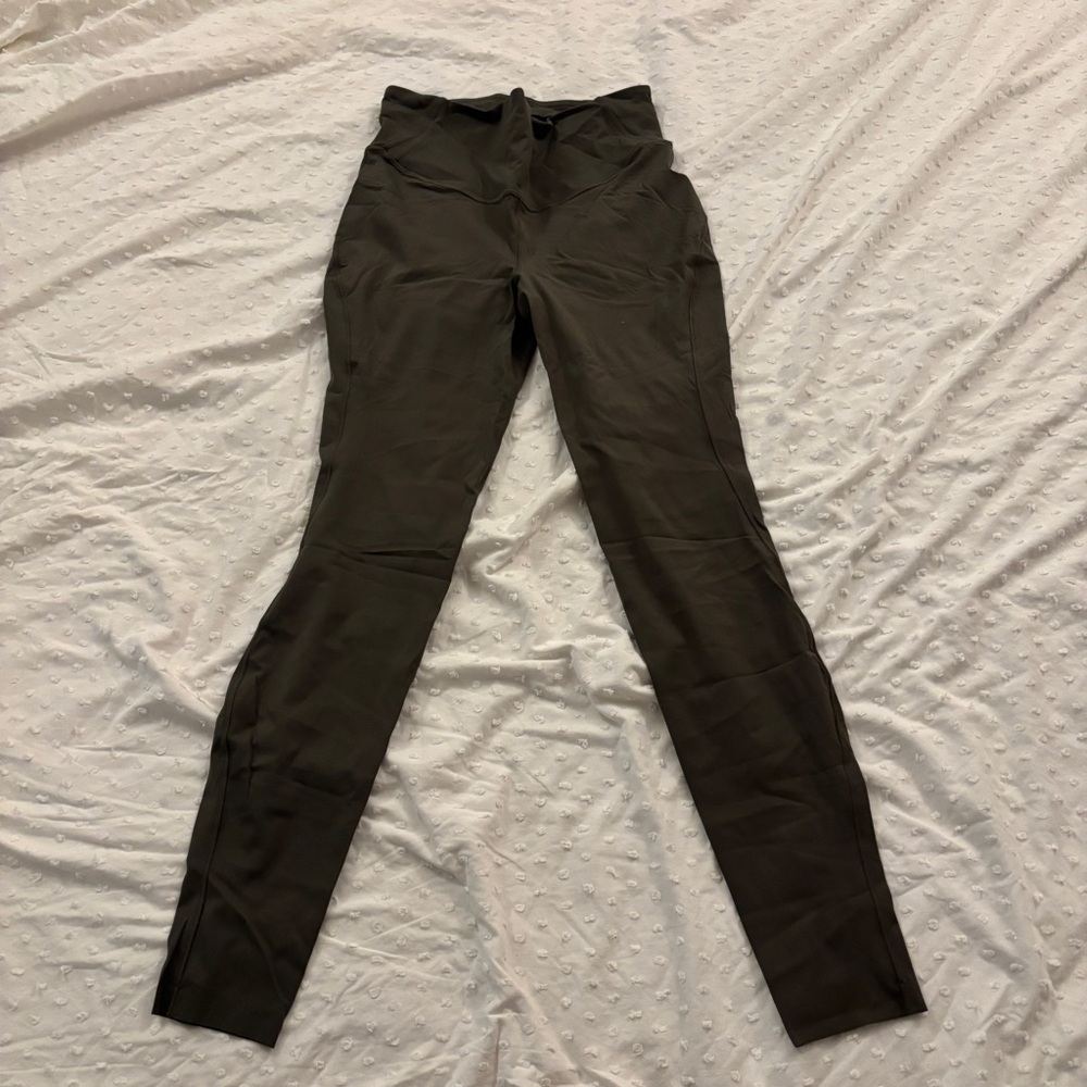 Lululemon Olive High-Waisted Leggings